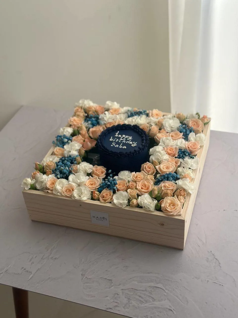گل و کیک بلک بری