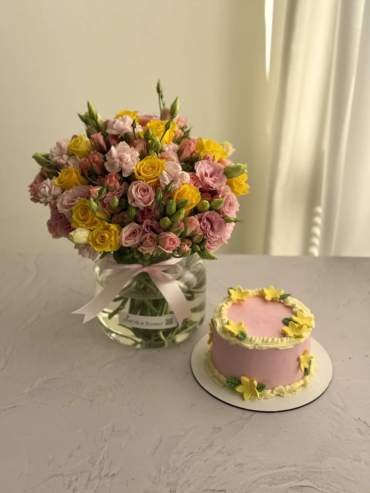 گل و کیک شکوفه انبه